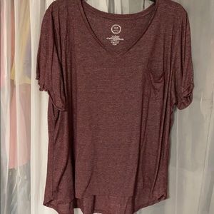 Maurices, Maroon 24/7 tee w/pocket